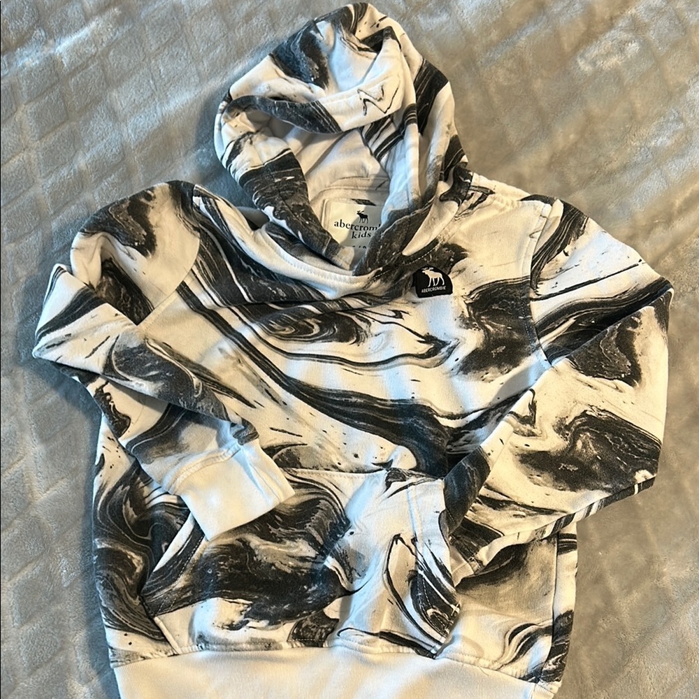 Abercrombie & Fitch Black and White Kids Hoodie
